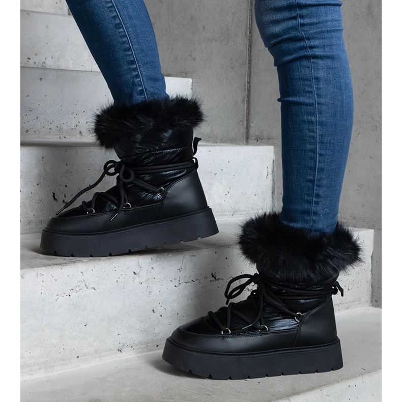 Black insulated women's snow boots with fur 1 Black insulated women's snow boots with fur 1