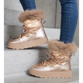 Beige insulated women's snow boots with fur golden 1 Beige insulated women's snow boots with fur golden 1