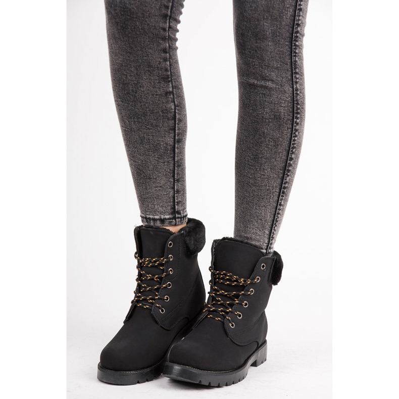 Ptpt Trappers black 1