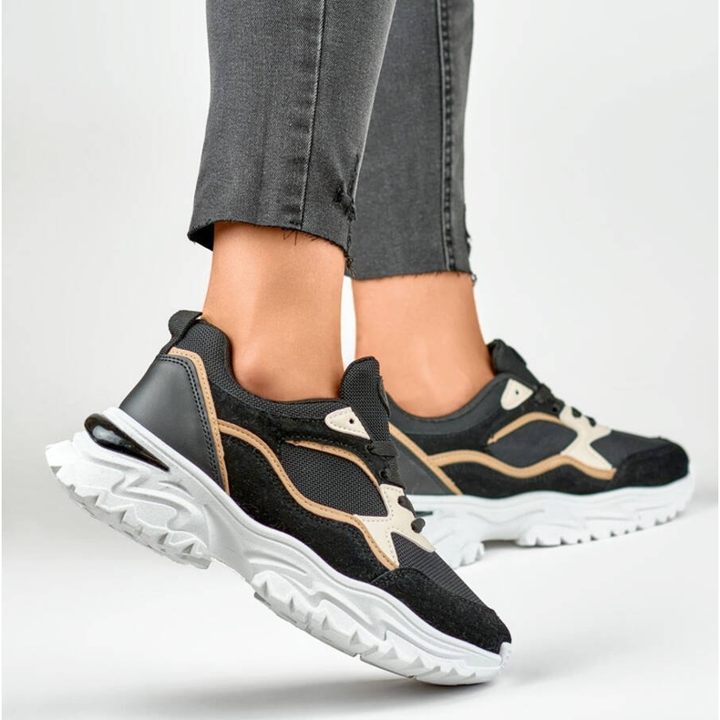 Women's sneakers with a thick sole, black 9062-B 1