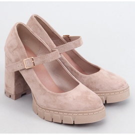 Beige-khaki platform pumps with a strap 1