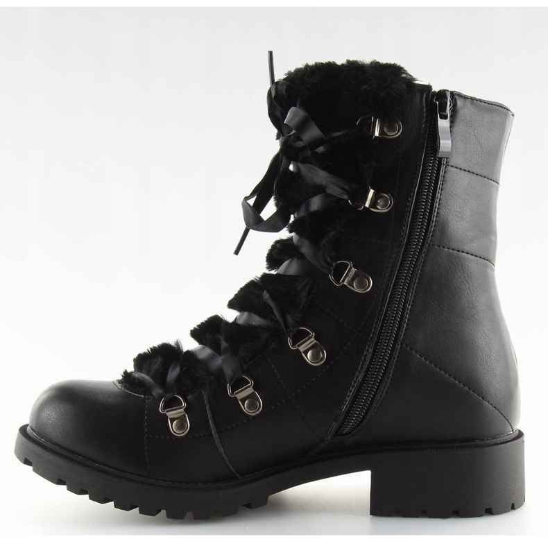 K90 Black boots with fur 1