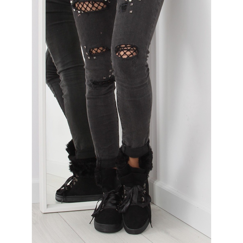 Black snow boots from GF-179 black 2