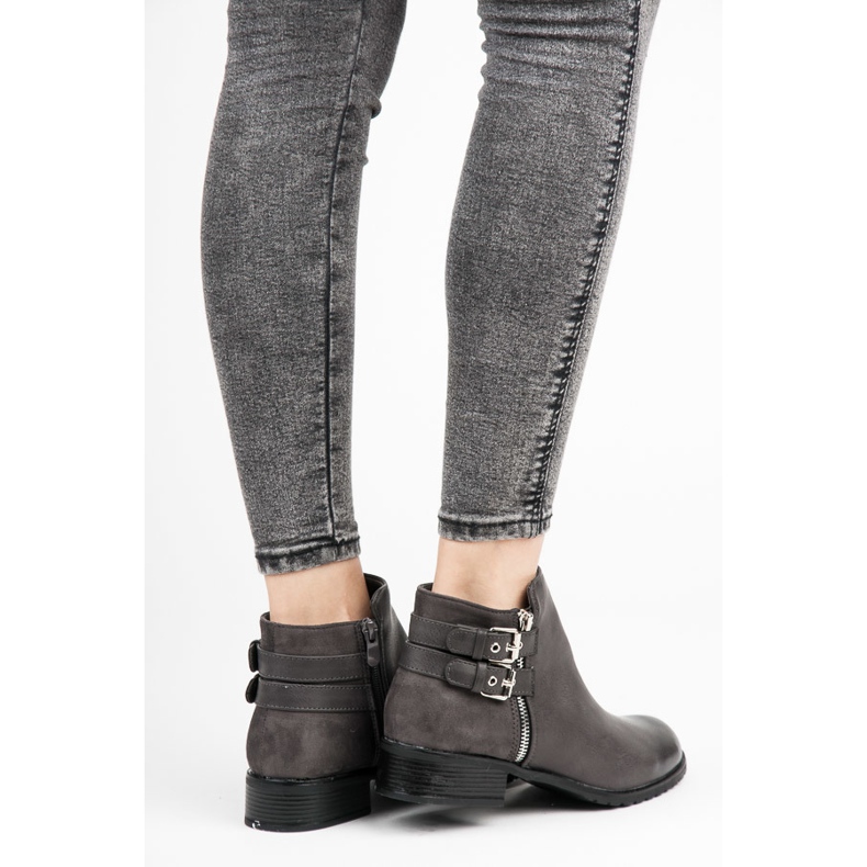 Erynn Gray Chelsea boots grey 2 Erynn Gray Chelsea boots grey 2