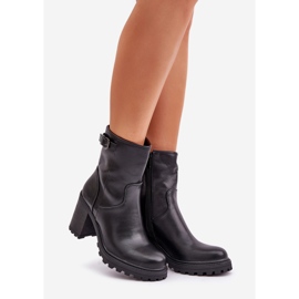 Insulated ankle boots with a buckle, black 1