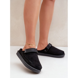 Women's black platform slippers 1