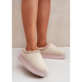 Women's beige platform snow boots 1