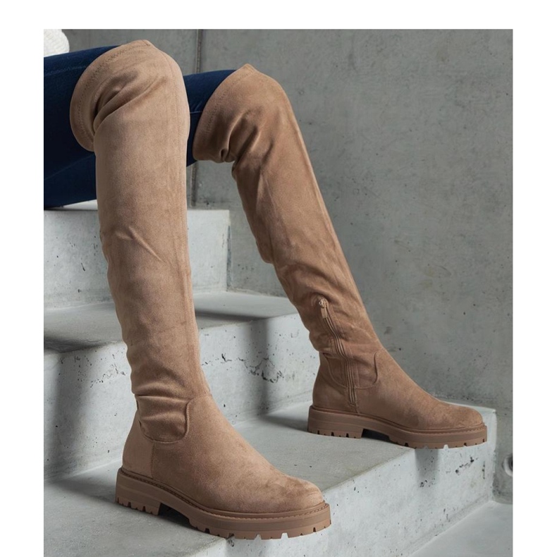 Brown long boots with a flat sole by Tromi - Solea 1