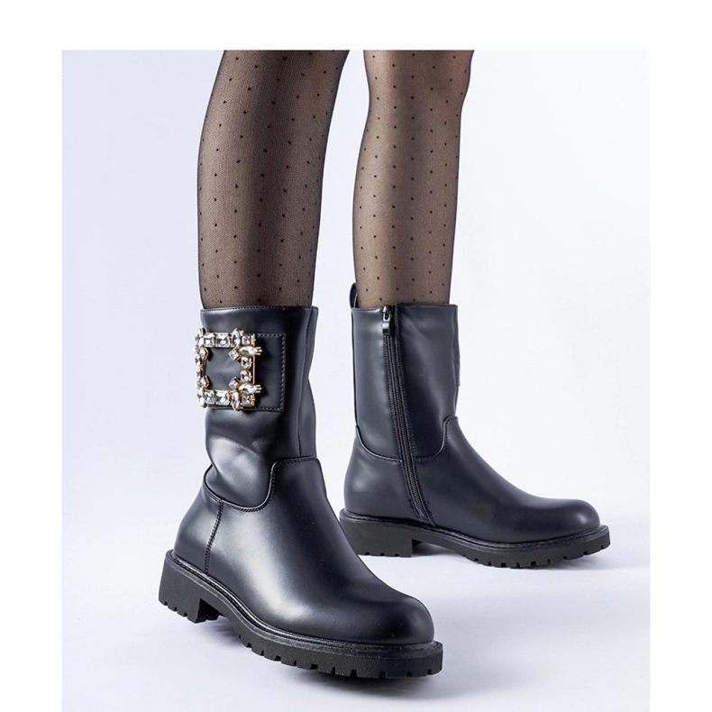 Black ankle boots decorated with Wagner - Solea zircons 1