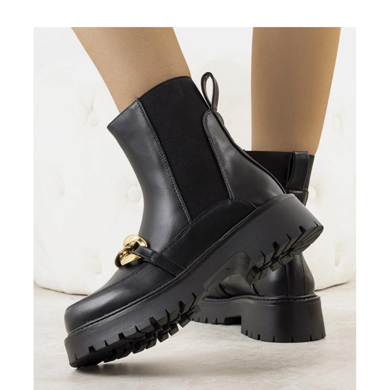 Black ankle boots with a high sole Pesa - Solea 1