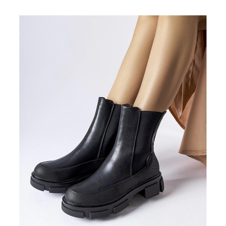 Black ankle boots with elastic upper Faisal - Solea 1