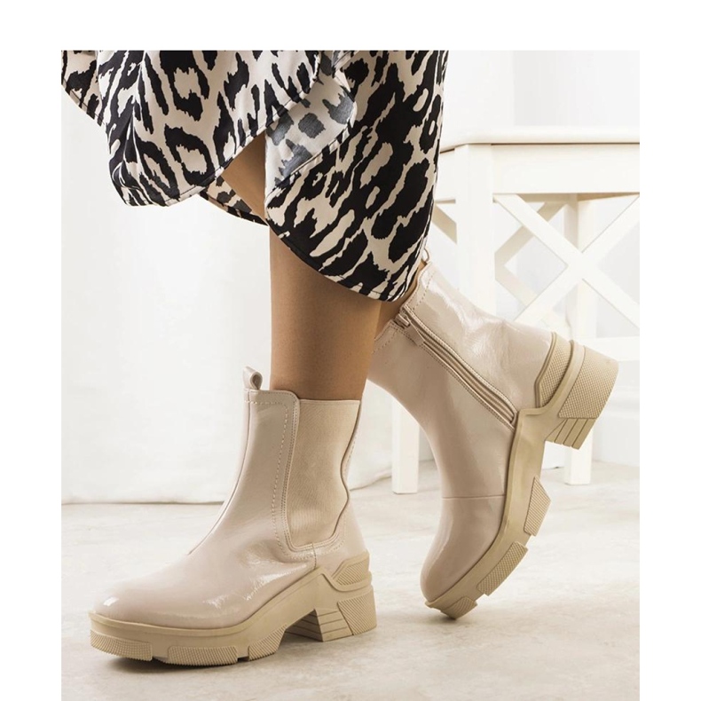 Beige patent leather ankle boots from Asma - Solea 1
