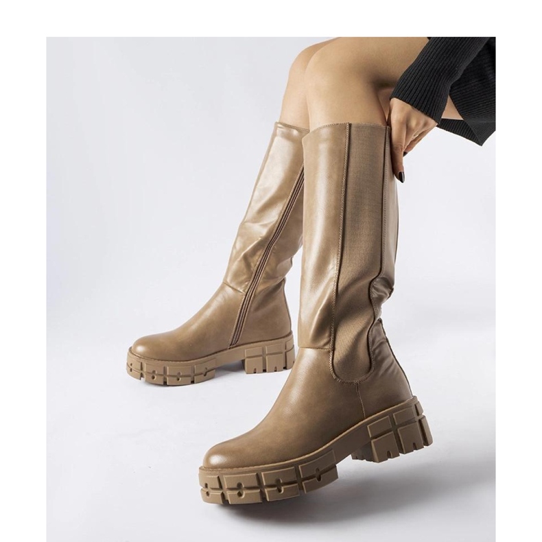 Brown insulated flat boots from Ceredano - Solea 1