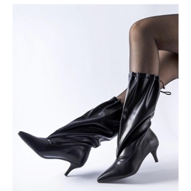 Black boots with a low heel from Deserres - Solea 1