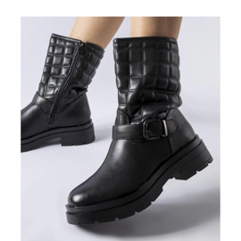 Black ankle boots with a quilted upper 1