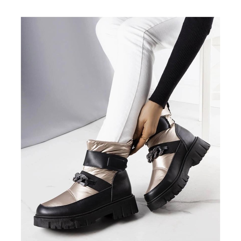 Gold snow boots with chain Ephraim - Solea 1