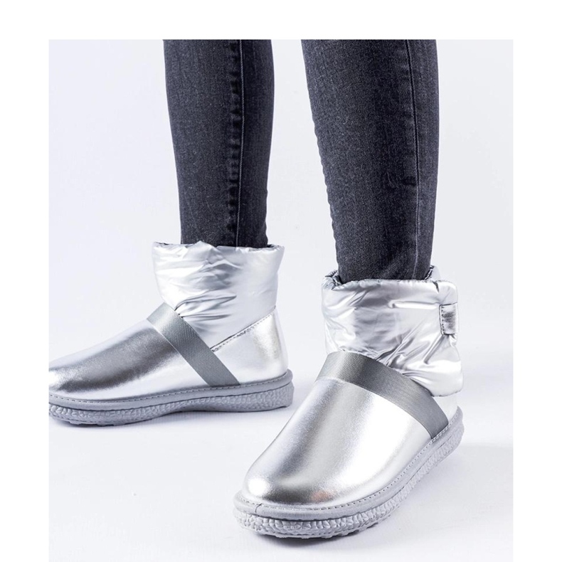 Silver shiny short snow boots grey 1