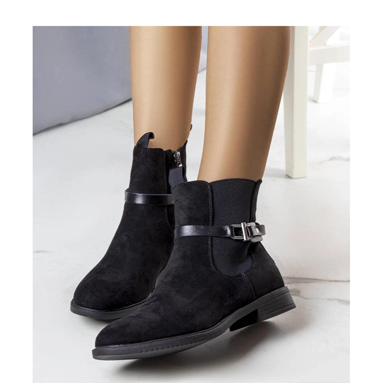 Black insulated classic ankle boots 1