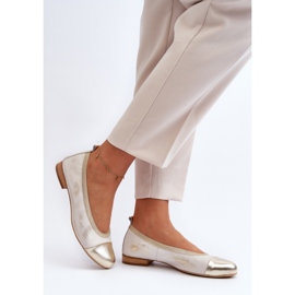 Comfortable Ballet Flats Model Zazoo 2890/004 Gold golden 1