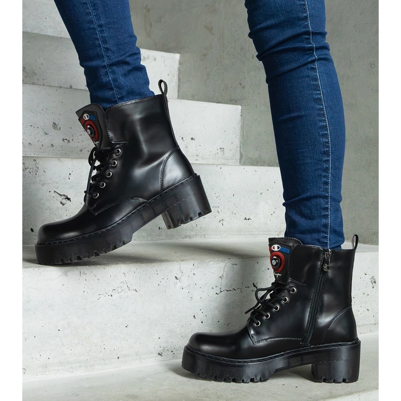 Ladies' black boots 1