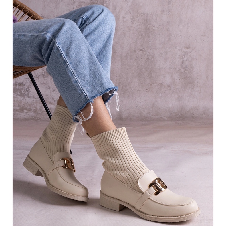 Beige ankle boots with a fabric upper 2