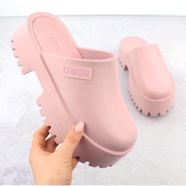 Women's pink flip-flops with a massive sole Big Star NN274020 1