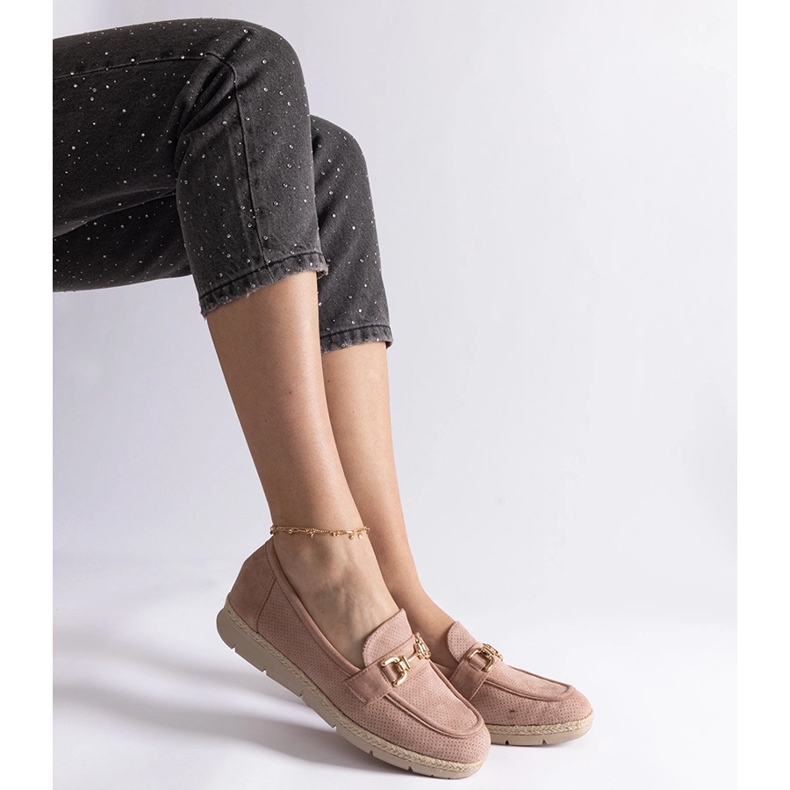 Pink women's moccasins with eco suede with a chain 2