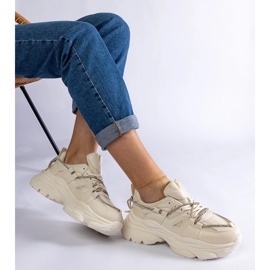 Beige women's sports sneakers 1