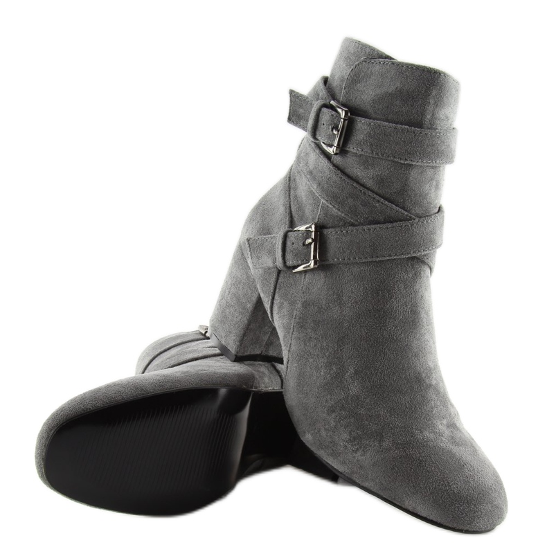 Gray wide-heeled boots CL62 gray grey 1