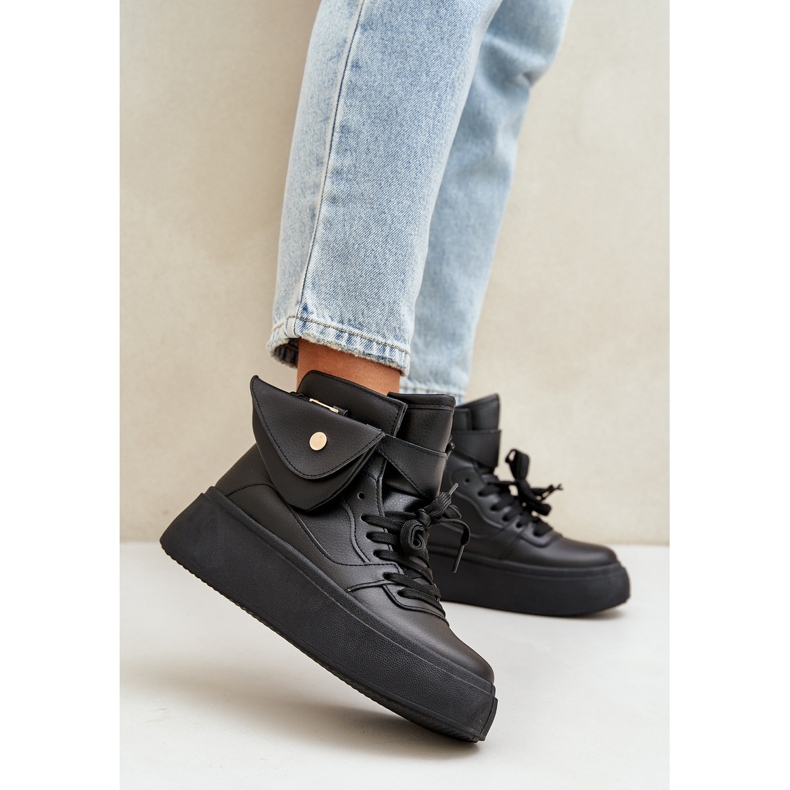 High sneakers with a sachet on the black platform 2 High sneakers with a sachet on the black platform 2