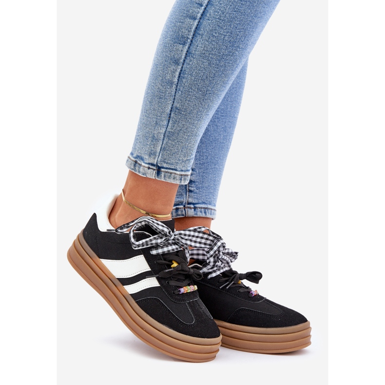 Women's sneakers with black pins 1