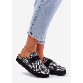 Women's flip flops decorated with zircons on the black platform 1