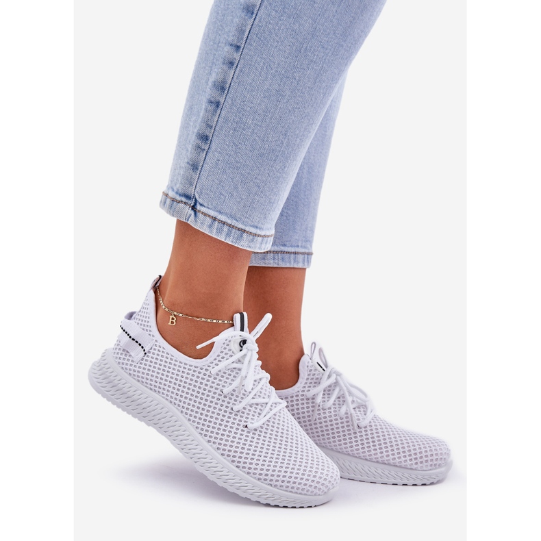 Women's in -handed mesh sports shoes white 1