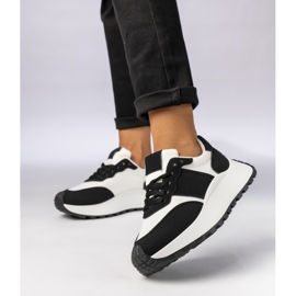 Women's black and white sports sneakers 2 Women's black and white sports sneakers 2