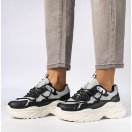 Women's black sports sneakers 1 Women's black sports sneakers 1