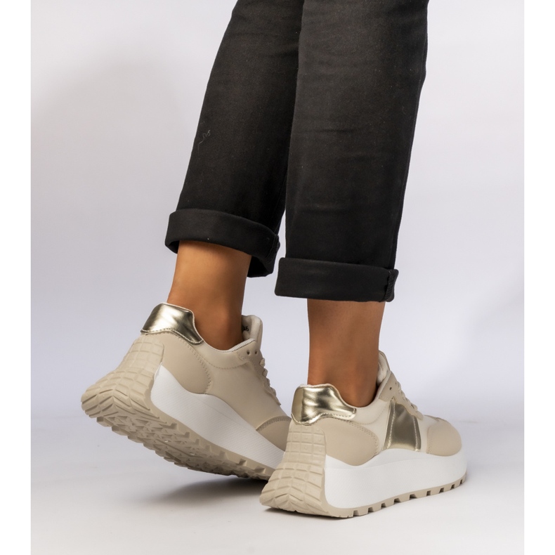 Women's beige sports sneakers 1