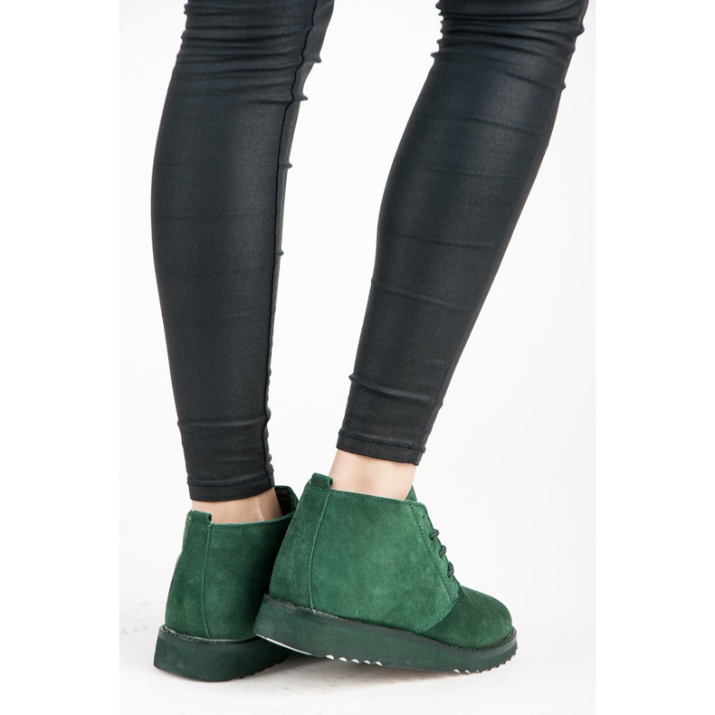 New Age Women's boots green 2