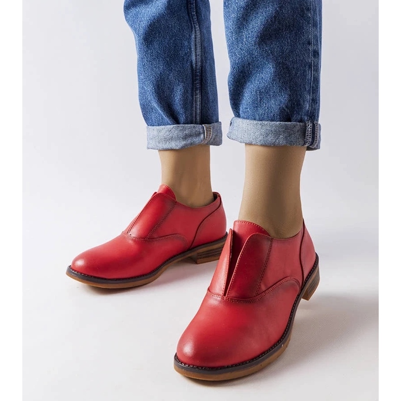 Patent beige women's pumps with a comfortable heel, elegant beige women's shoes 1