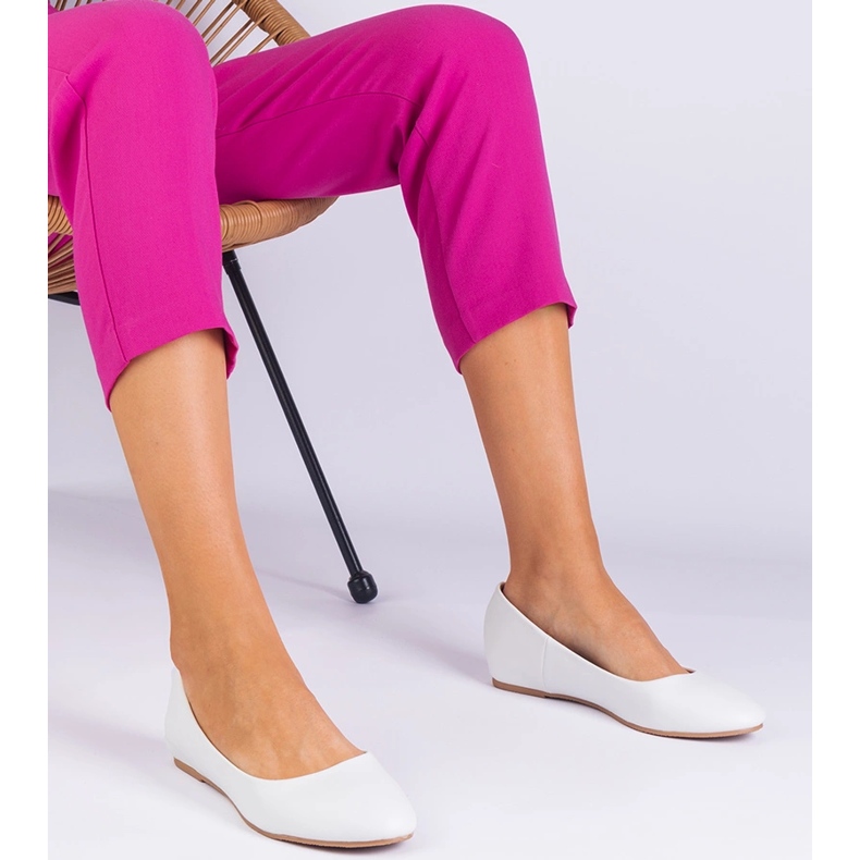 White ballerinas on a hidden wedge of eco -leather 1