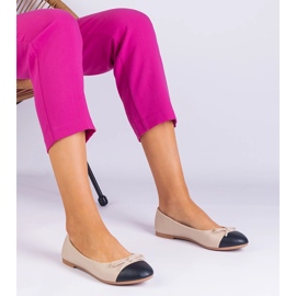 Beige ballerinas with a bow and a black nose 2