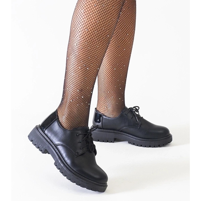 Beige classic low-heeled pumps, women's shoes for the office 2