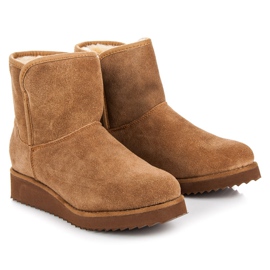 Coco Perla Mukluki on the platform brown 1