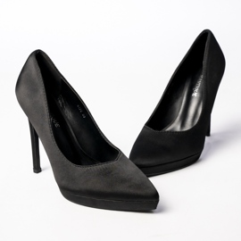Women's amora black pins 1