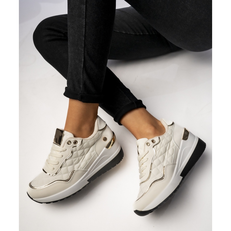 Women's sneakers veltara apricot 1
