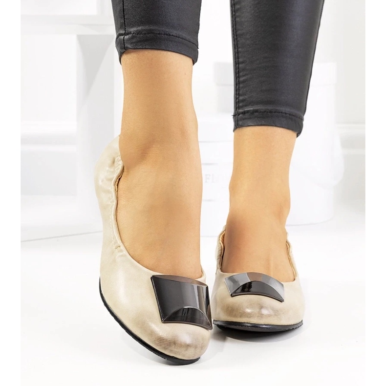 D/GMR Beige ballerinas on the wedge Sofia 2