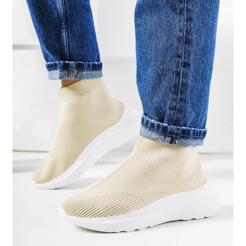 D/GMR Beige high-top sneakers from Jennifer 2