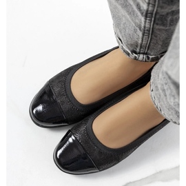 D/GMR Mercer black ballerinas 1