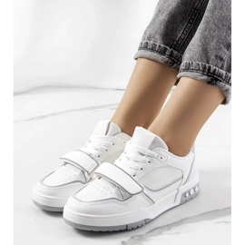 D/GMR Gray women's Kadie sneakers grey 2