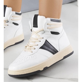 D/GMR Black and white high-top sneakers from Robin 2