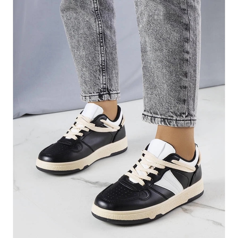 D/GMR Marcella women's black sneakers beige 1